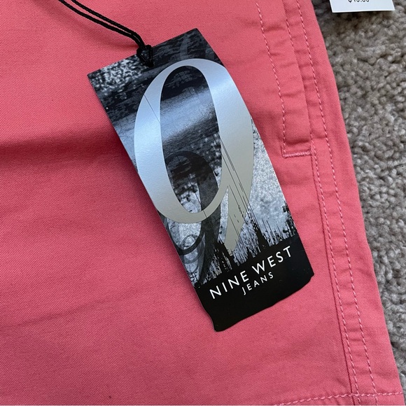 Nine West shorts pink 8/28 - Picture 7 of 9